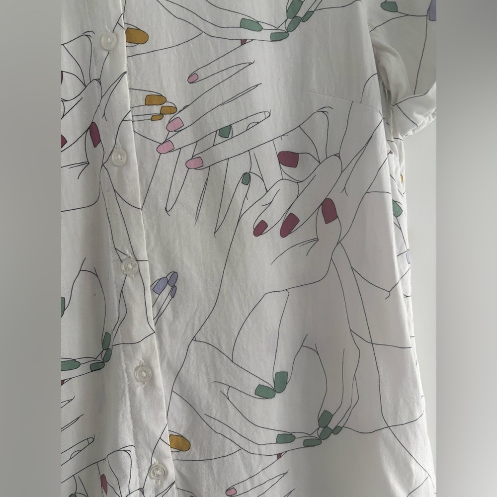 Hand Design print Women’s button up Shirt from Simon’s Twik - Picture 5 of 5